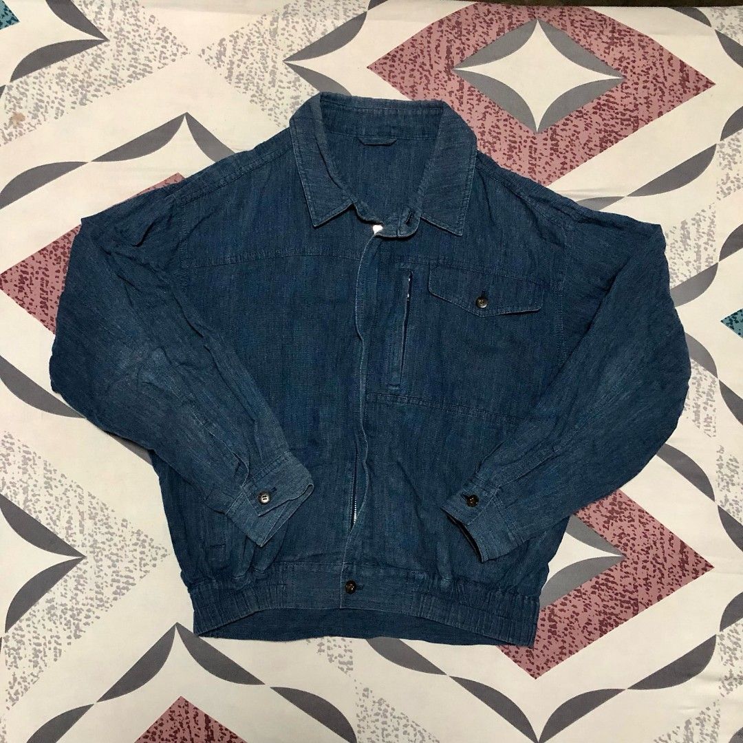 Robert Stock Denim Jacket (Category: Coats, Jackets and Outerwear) located in Calamba. Submitted by vnlaron (Listing ID 1329443306, Image 1). Description: Robert Stock Denim Jacket Width: 22 Length: 24.