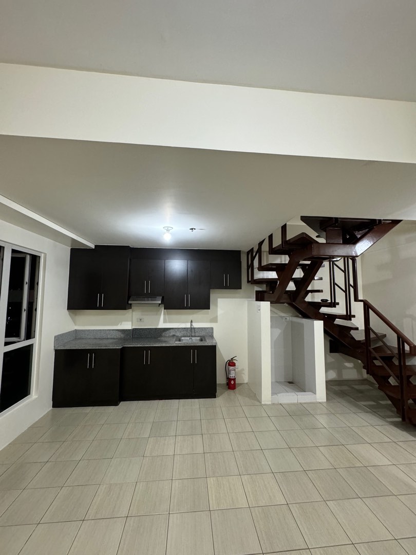 (Category: ) located in . Submitted by walkitoki (Listing ID 1329470113, Image 1). Description: .