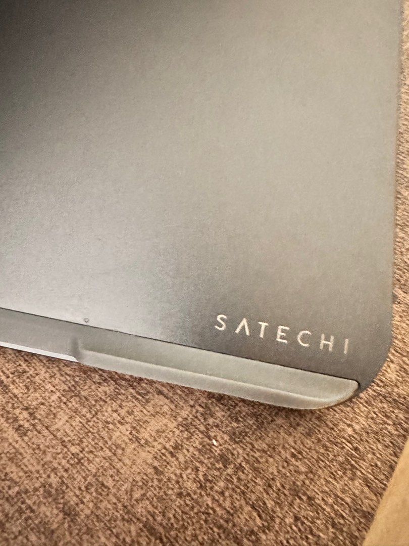 Satechi Aluminum Laptop Stand (Category: Other Accessories) located in Makati City. Submitted by jacksalillas (Listing ID 1329440821, Image 2). Description: Made of sleek Space Grey Aluminum RFS: no longer needed..
