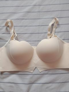 (Category: ) located in . Submitted by xhan21 (Listing ID 1329364144, Image 1). Description: .