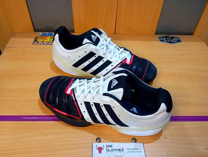 Scarpe adidas d'artagnan 4 on sale