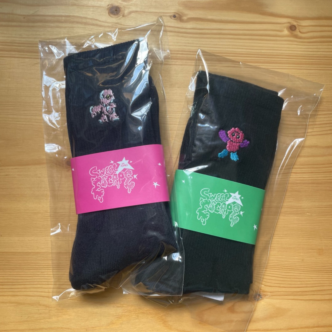 SHINee KEY Mr. Freak's Lab : Sweet Escape Socks 襪 MD merch 周邊, 興趣及遊戲 ...