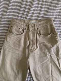 (Category: ) located in . Submitted by clotheshual (Listing ID 1329326296, Image 1). Description: .