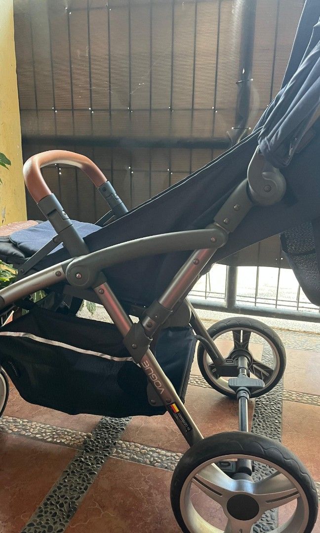 Stroller baby elle vogue Bayi Anak Kereta Kursi Goyang Gendongan Bayi di Carousell