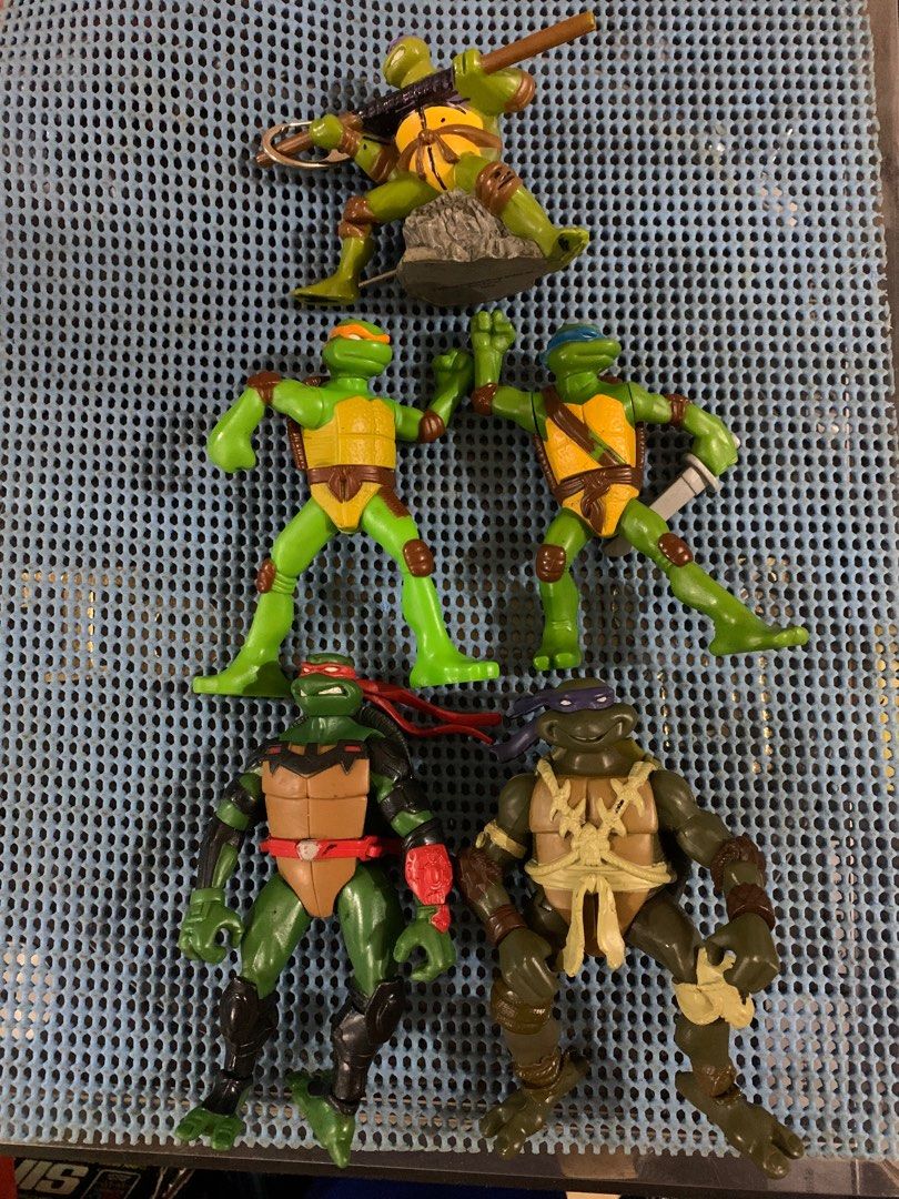 TMNT - Lot - Not Neca- Not Hasbro - Ninja Turtles (Category: Figurines & Statues) located in Binangonan. Submitted by memphis_raines (Listing ID 1329449334, Image 1). Description: Sold as lot .