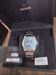 Affordable tudor airasia For Sale Watches Carousell Malaysia