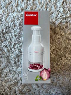 （分類：）位於 。 由 szetoszeto 提交（商品編號 1329366823，圖片 1）。簡介： 。