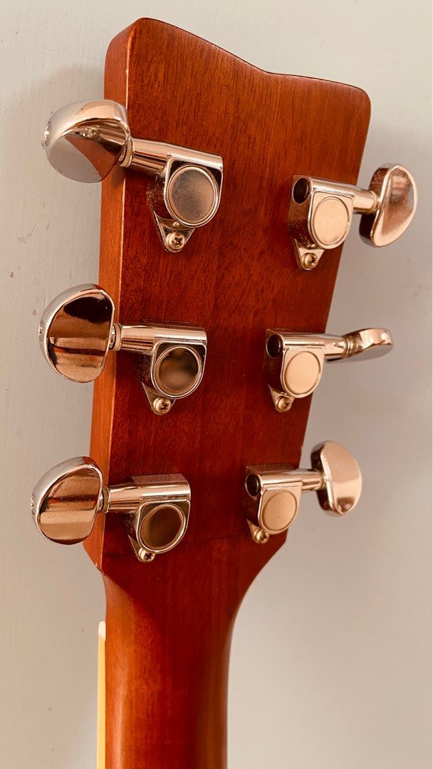 Yamaha FS720S solid top acoustic guitar 單板木結他(well setup with case bag