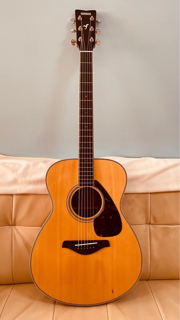 Yamaha FS720S solid top acoustic guitar 單板木結他(well setup with case bag