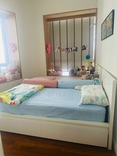 (Category: ) located in . Submitted by jazzarene (Listing ID 1329571304, Image 1). Description: .
