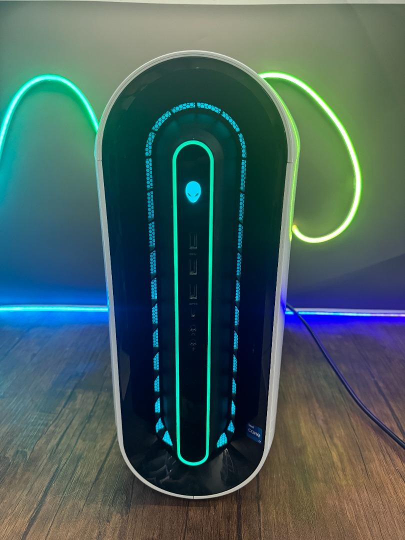 Alienware R12 電競 畫圖 台機 CPU：i7-11700KF Ram：32GB（16X2 3200MHz） 儲存SSD:M.2 ...