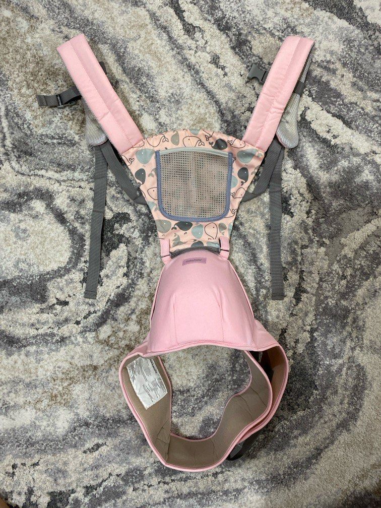 Babybee Hipster Carrier (Pink) (Category: Carriers & Slings) located in Quezon City. Submitted by cdgextra (Listing ID 1329569045, Image 3). Description: SRP 1199 RFS: not being used! The Babybee Hip Seat Baby Carrier is a great carrier for a baby or for toddlers who are beginning to explore. It’s convenient to pick up the baby when the baby wants to be up in your arms and easy to let the baby down when they want to crawl, toddle, or walk around.