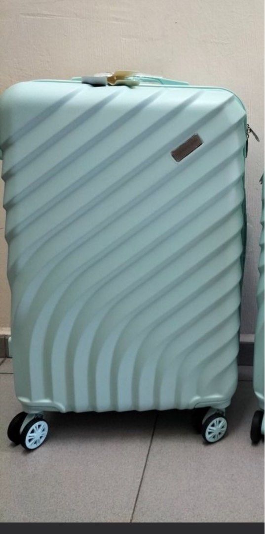 Barry smith luggage 24 inch online