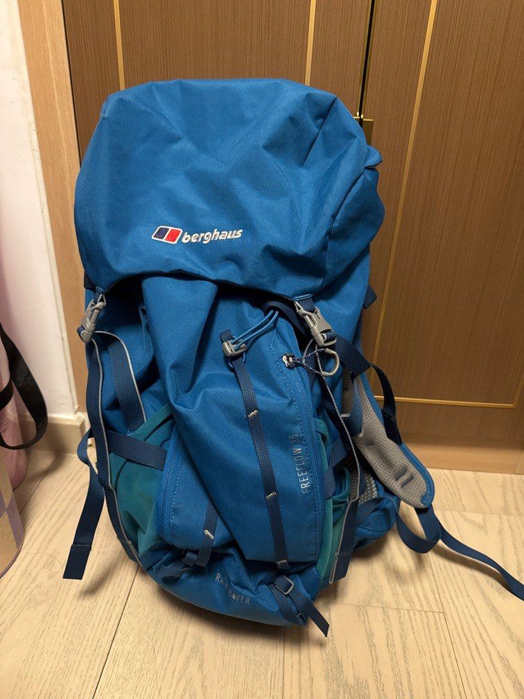 Berghaus hiking backpackers free flow 35L Carousell