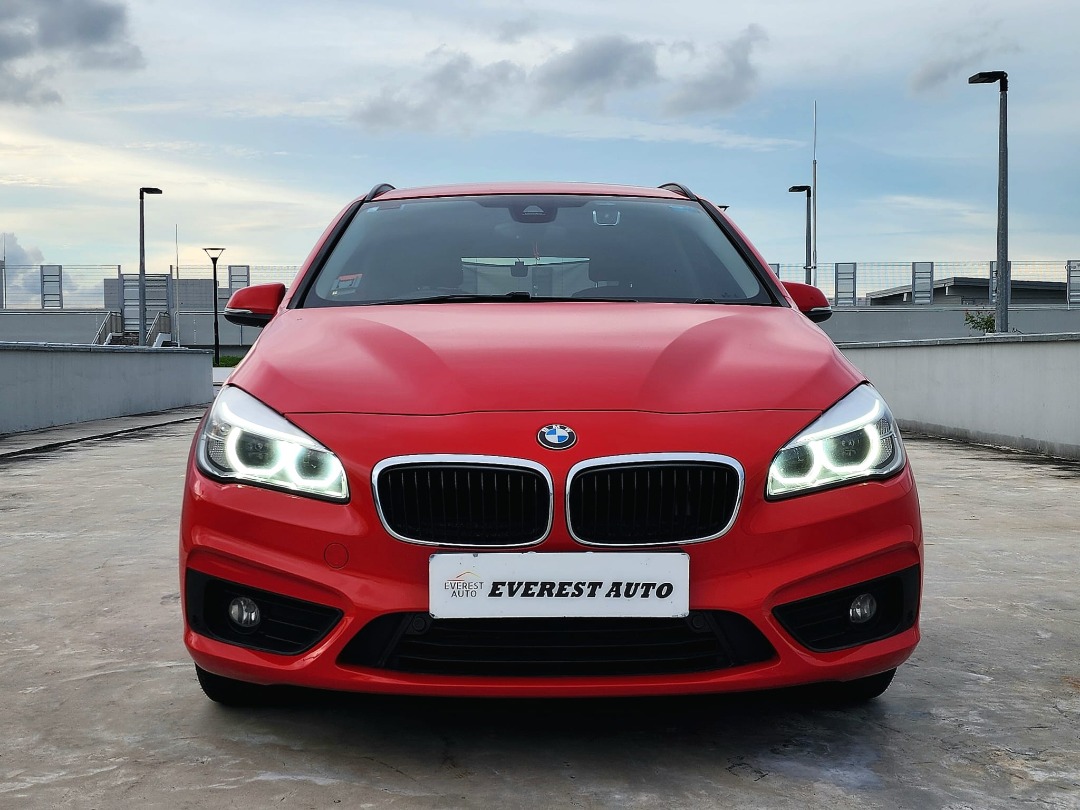 (Category: ) located in . Submitted by simonexcars (Listing ID 1329555885, Image 1). Description: .