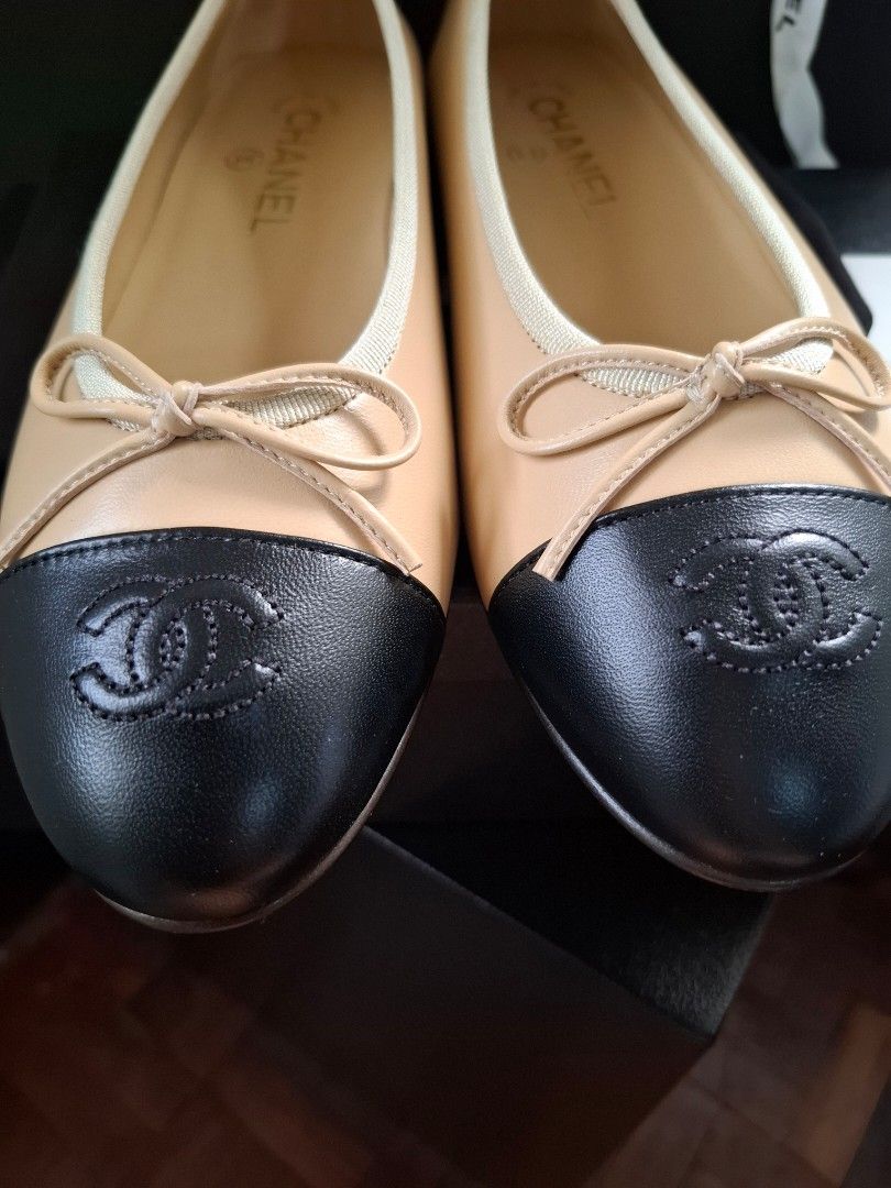 Chanel Classic Flats Beige/Black Lambskin (Category: Flats & Sandals) located in Paranaque City. Submitted by bic_350 (Listing ID 1329513161, Image 2). Description: Brand New! 100% Authentic or money back comes complete size 38.5 cash only, no trade pls.