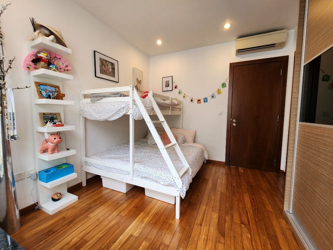 Cluster Semi-D For rent63108835764482114