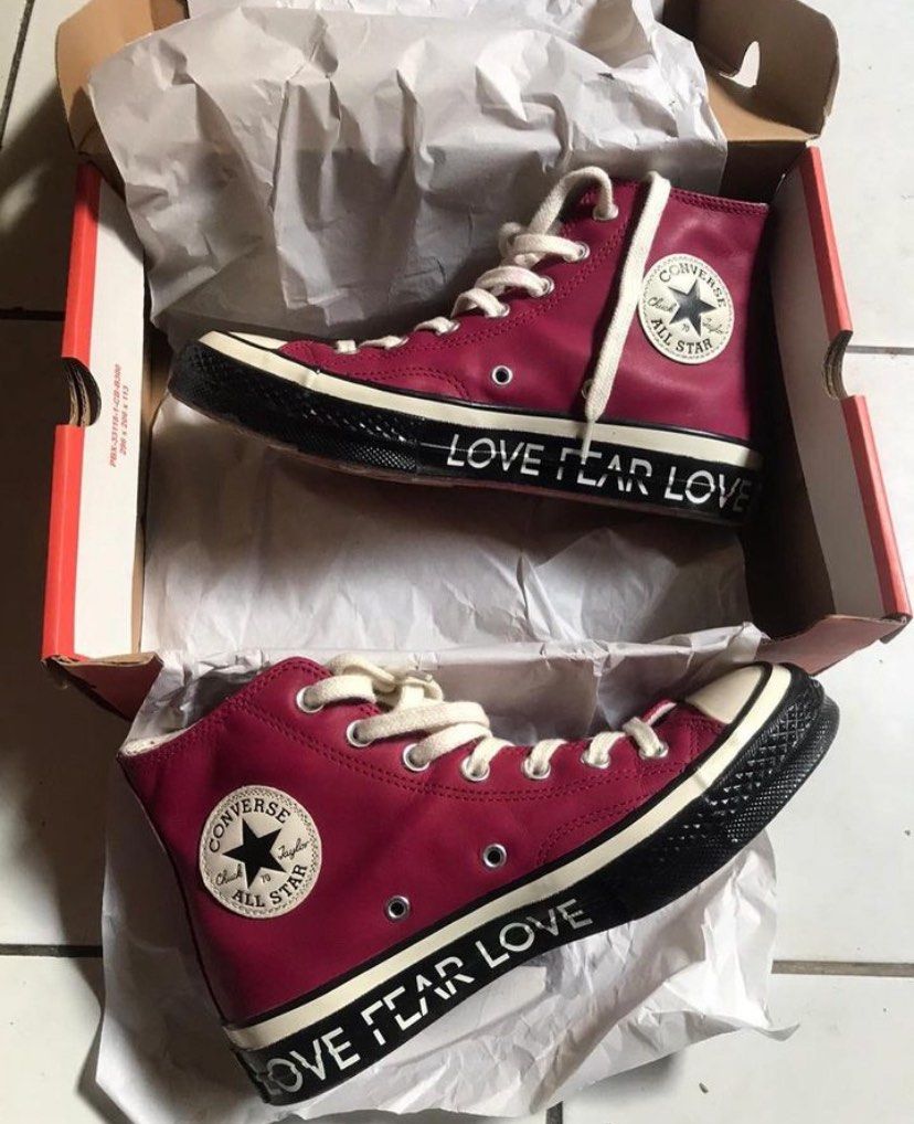 Converse Chuck Taylor All Star 1970 Love the Progress 5 Fesyen Pria Sepatu Sneakers di Carousell