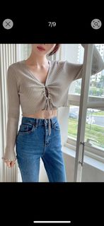 (Category: ) located in . Submitted by kimjisoooooooo (Listing ID 1329542492, Image 1). Description: .