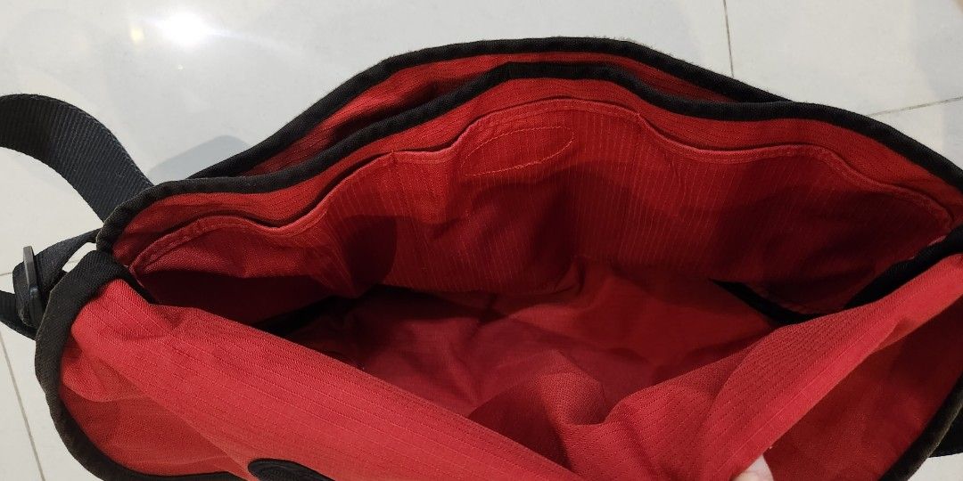 Crumpler Western Lawn Camera bag
