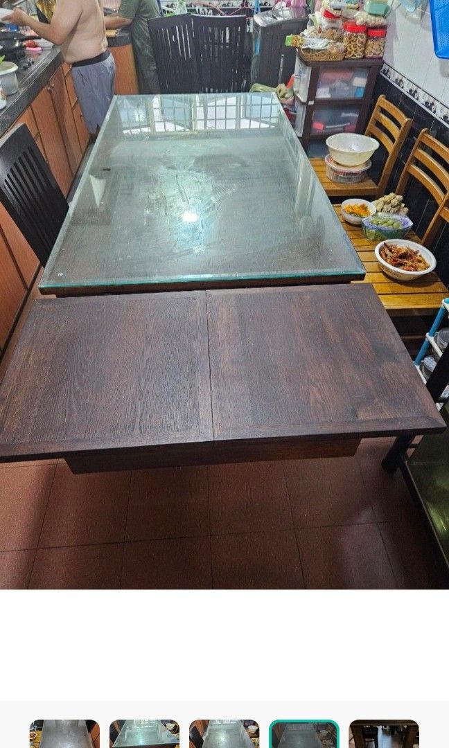 Dining Table (Category: Other Home Furniture) located in Singapore. Submitted by dor0070 (Listing ID 1329498151, Image 3). Description: .