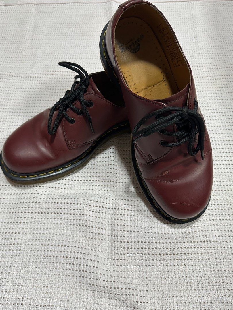 Dr Martens Low cut Maroon casual Men s Fashion Footwear Casual shoes on Carousell