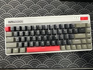（分類：）位於 。 由 ken_yukimura 提交（商品編號 1329546095，圖片 1）。簡介： 。