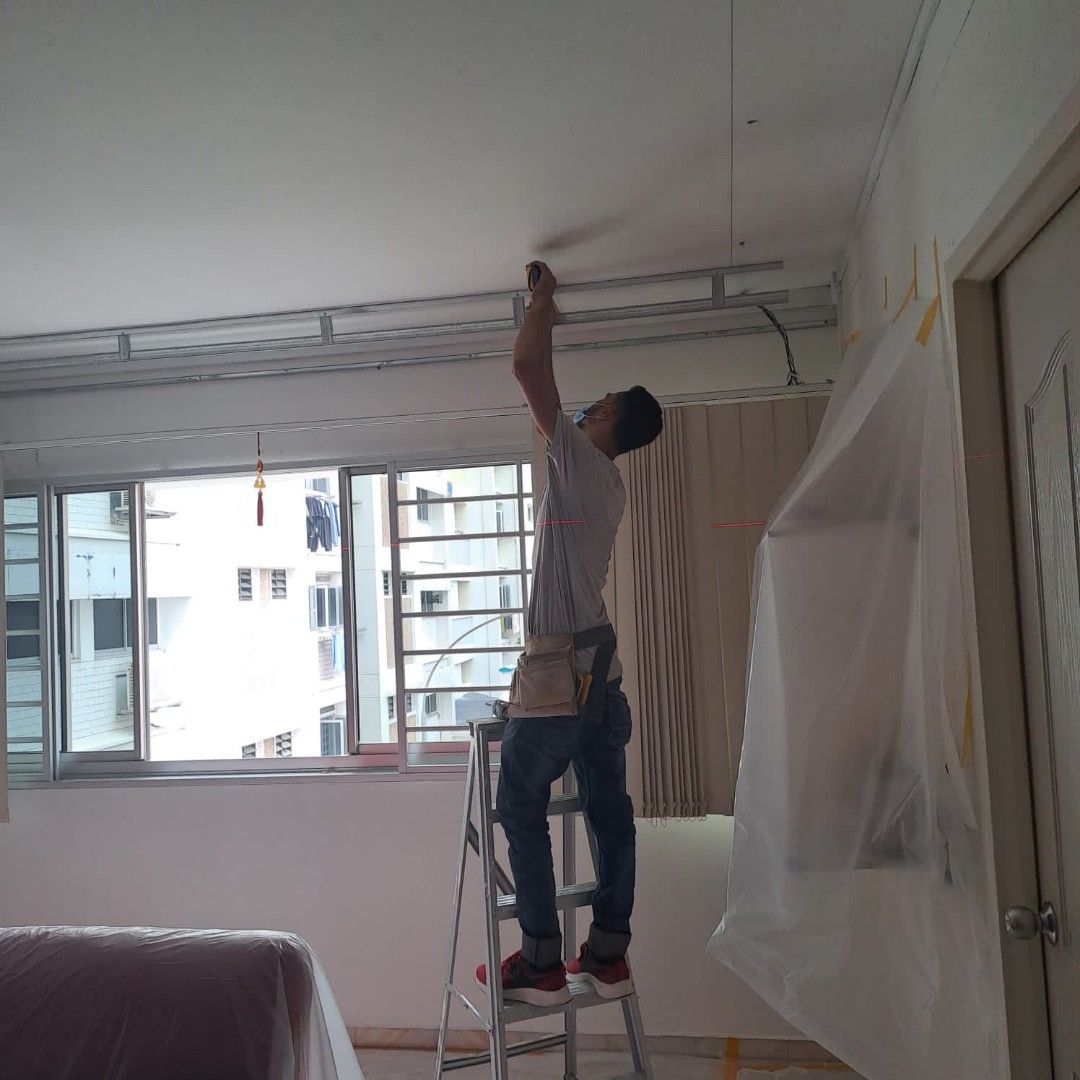 吊顶，L型箱体，带检修口/灯槽/LED灯具/电路工程的吊顶，石膏线安装/拆除/破碎/清运/拆卸/移动与搬迁，室内装修工程服务，价格合理。62863093020419113