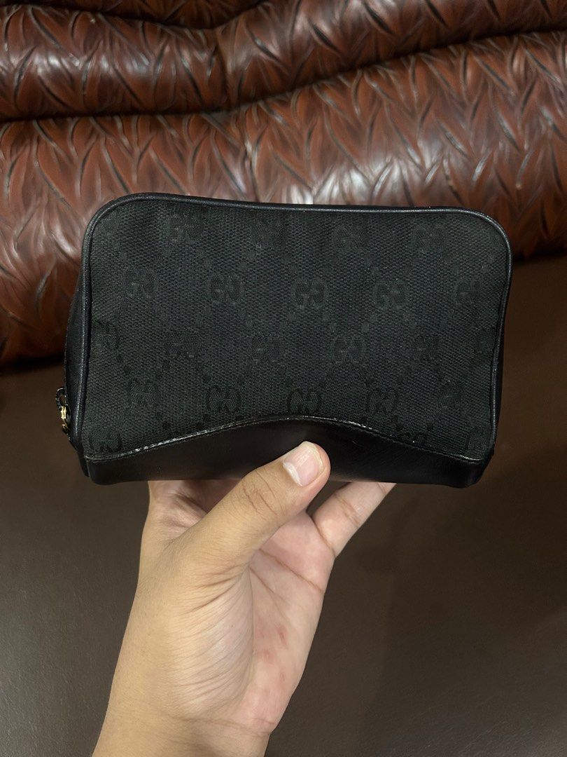 Gucci pouch wallet deals