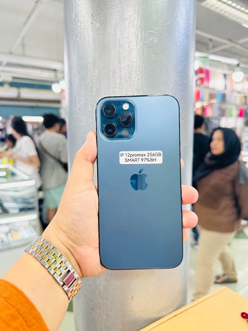 Iphone 12 Pro Max 256gb 97% batt Smartlocked NTC (Category: iPhone 12 Series) located in San Juan City. Submitted by javedsgadgetshop (Listing ID 1329584858, Image 1). Description: OPEN FOR INSTALLMENT VIA CREDIT CARD/GGIVES/SPAY/BILLEASE & SWAP/TRADE-IN! BUY AND SELL! Quick Specs : Iphone 12promax •256gb •NTC Variant •97% batt health •Smartlocked •95% Smoothness •No hidden issue | No Repaired •100% Authentic | Not Refurbished •w/ OEM Charger & s