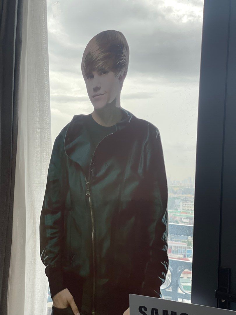 justin bieber and bts jhope standee (Category: K-Wave Merchandise) located in Makati City. Submitted by darlenesamson2 (Listing ID 1329484981, Image 3). Description: take both for 2,500. each for 1,500..
