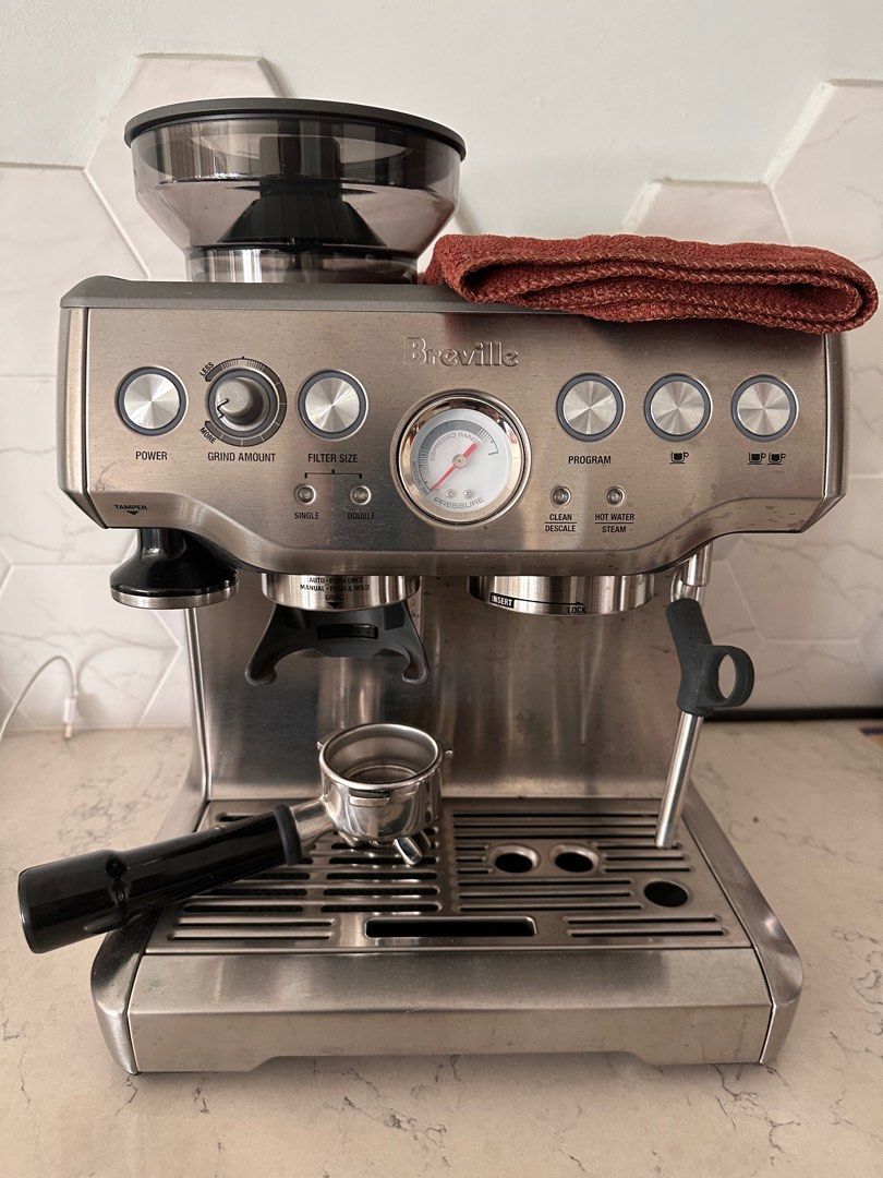 LIKE NEW Breville Barista Express BES870BSS TV Home Appliances Kitchen Appliances Coffee Machines Makers on Carousell