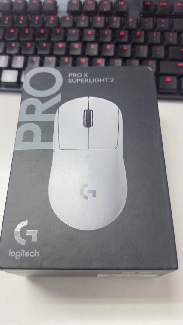 Logitech PRO X Superlight 2 Wireless mouse (Category: Mouse & Mousepads) located in Nilai. Submitted by dixonlcs (Listing ID 1329549406, Image 1). Description: -Like new condition, use few time as spare mouse - White color - Come with full package box, cable and manual .