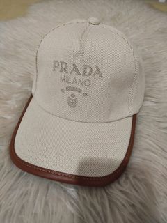 (Kategori: ) berada di . Dikirim oleh prestige.outfit (ID iklan 1329485716, Gambar 1). Deskripsi: .