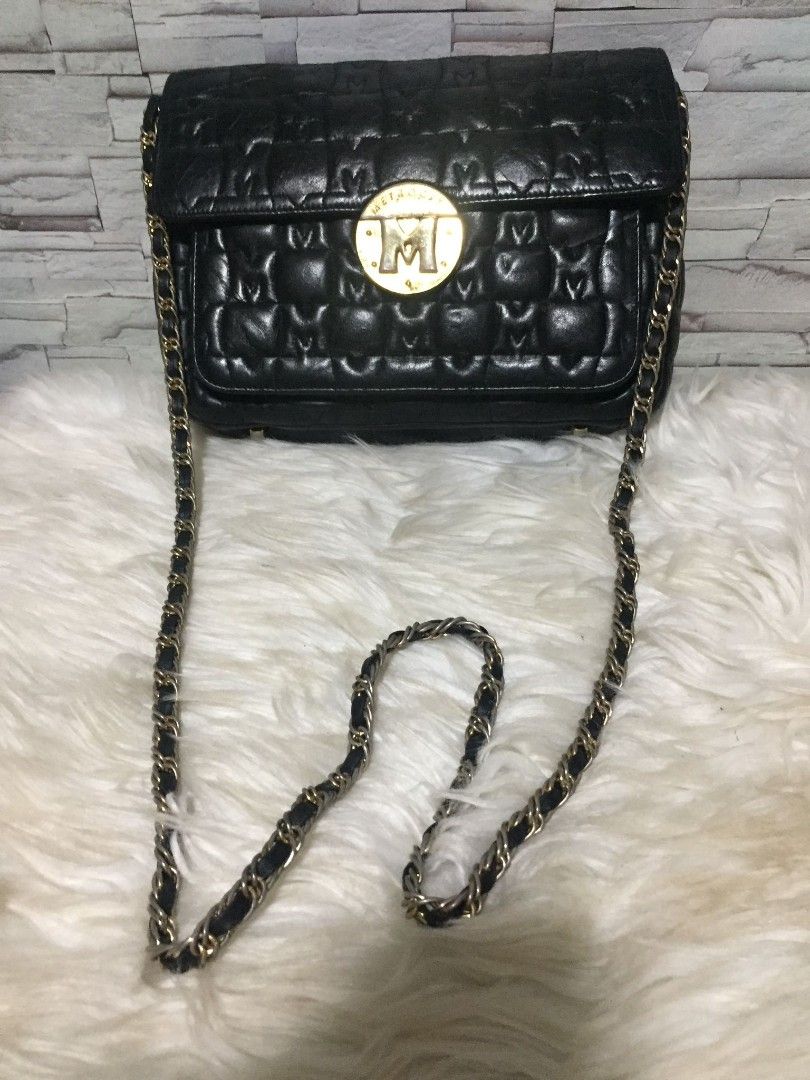 Auth Metrocity sling crossbody vintage