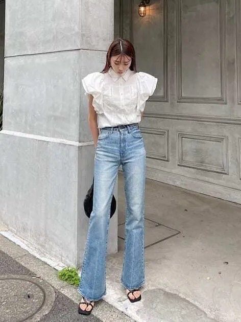 moussy mvs flare 24インチ MOUSSY MVS FLARE 24インチ フレアデニム - メルカリ