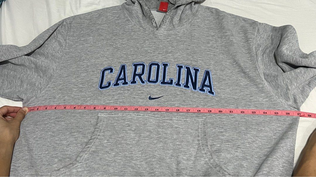 carolina nike hoodie vintage