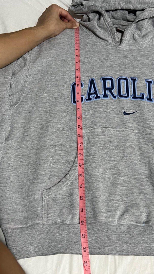 carolina nike hoodie vintage