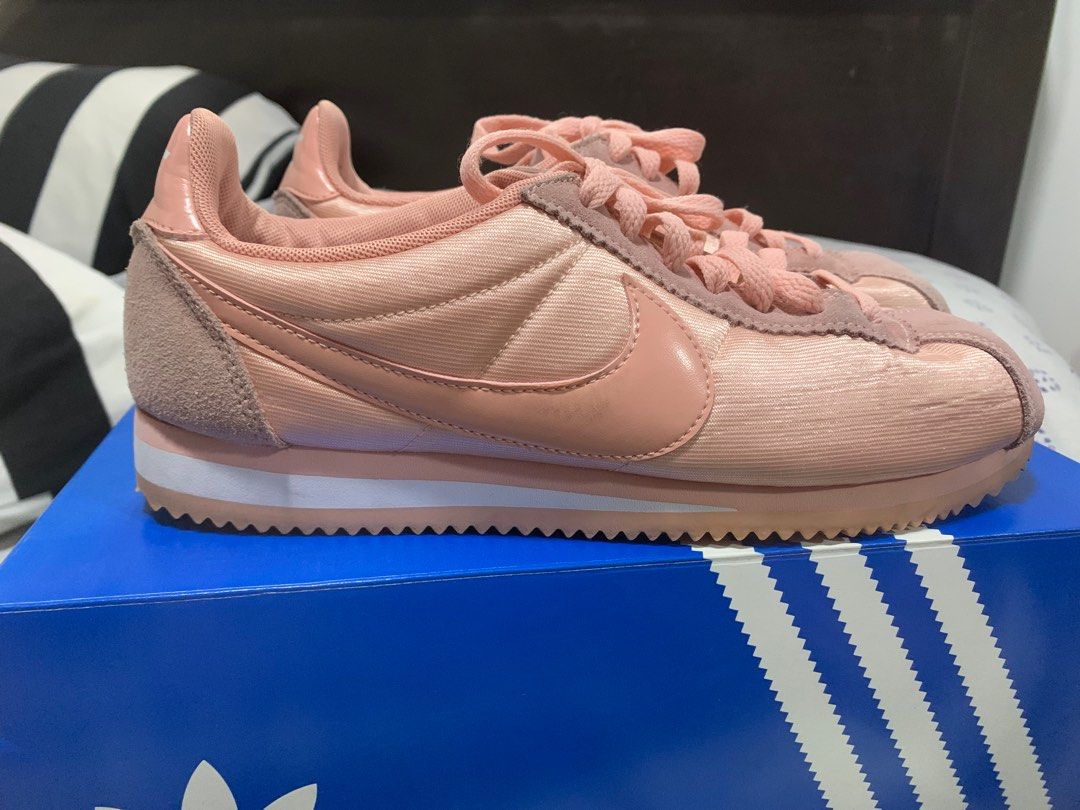 Nike cortez salmon pink Men s Fashion Footwear Sneakers on Carousell