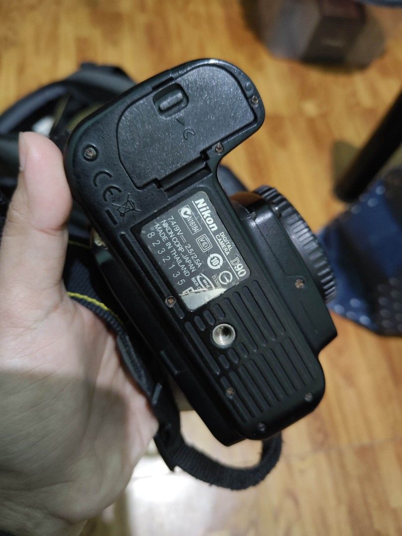 Nikon D90 (untested) wysiwyg (Category: Cameras) located in Manila. Submitted by olx156 (Listing ID 1327844342, Image 3). Description: gcash lalamove taguig. what you see is what you get freebie flash and flash diffuser.