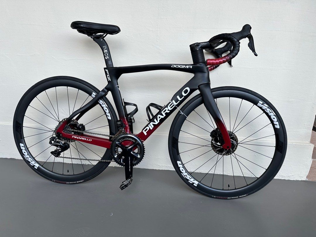 Pinarello Dogma F12 Team Ineos Edition Size 515 Sports Equipment Bicycles Parts Bicycles on Carousell
