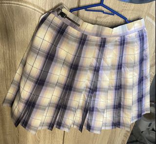 (Category: ) located in . Submitted by vns_decluttering (Listing ID 1329532058, Image 1). Description: .