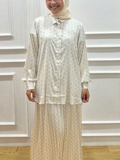 (Kategori: ) berada di . Dikirim oleh laisithaaa (ID iklan 1329638014, Gambar 1). Deskripsi: .