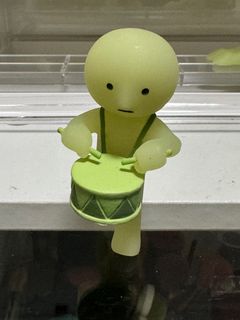 （分類：）位於 。 由 sophievalerio 提交（商品編號 1329627890，圖片 1）。簡介： 。