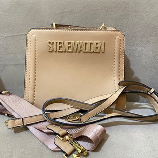 (Kategori: ) berada di . Dikirim oleh preloved_anth (ID iklan 1329557328, Gambar 1). Deskripsi: .