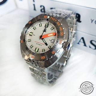 (Category: ) located in . Submitted by z-watches (Listing ID 1329624353, Image 1). Description: .