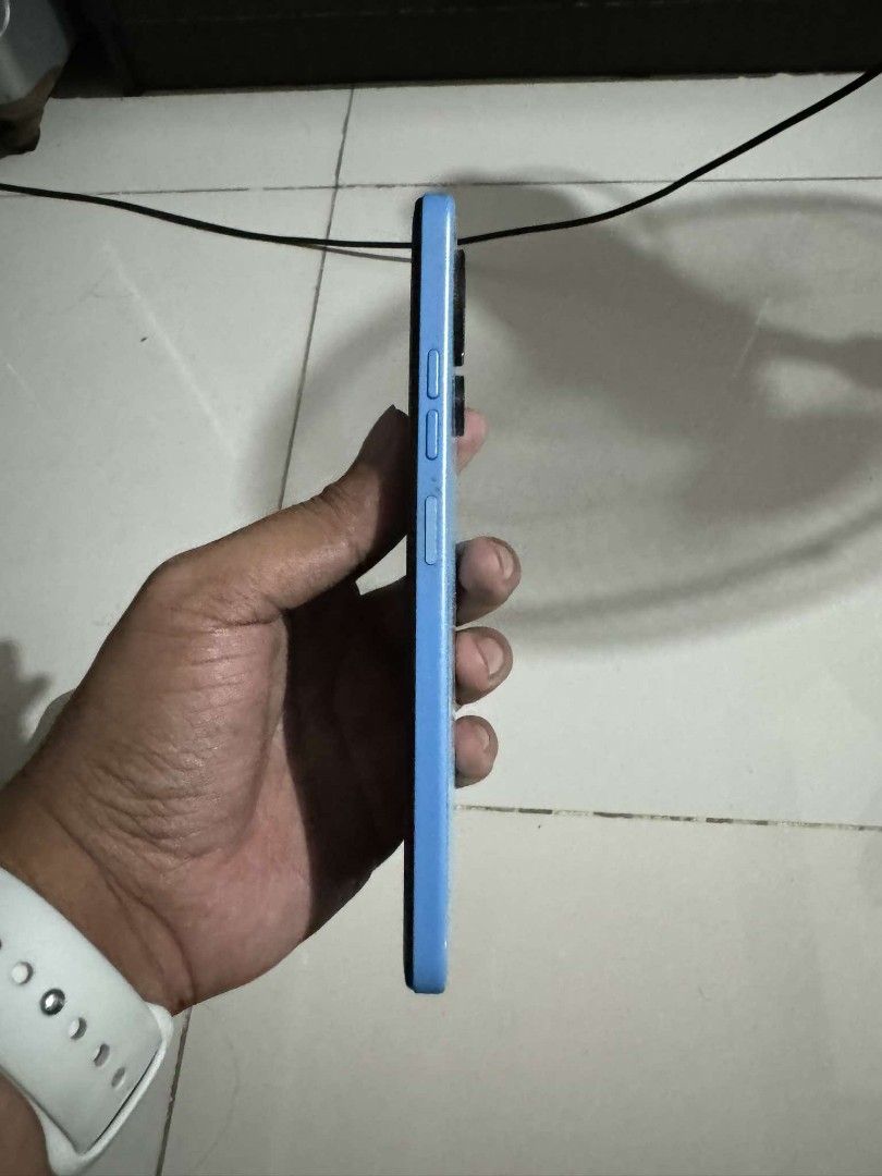 Tecno Spark 10 5G Android phone (Category: Android Others) located in Quezon City. Submitted by swiftwind_721b33 (Listing ID 1329595801, Image 3). Description: slightly higher price than typical Tecno Spark phones since this is already 5G. Comes with unused cable, adapter and earphones. with Tempered glass and additional case. RFS: Will upgrade to flip phone.