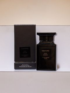 (Category: ) located in . Submitted by scentiful.fragrances (Listing ID 1329642595, Image 1). Description: .
