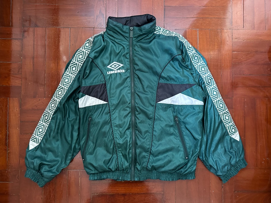 Vintage umbro windbreaker top