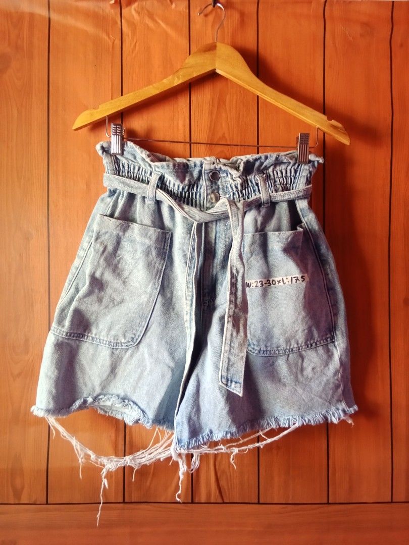 ZARA Paper Bag Waist Belted Denim Shorts Women s Fashion Bottoms Shorts on Carousell
